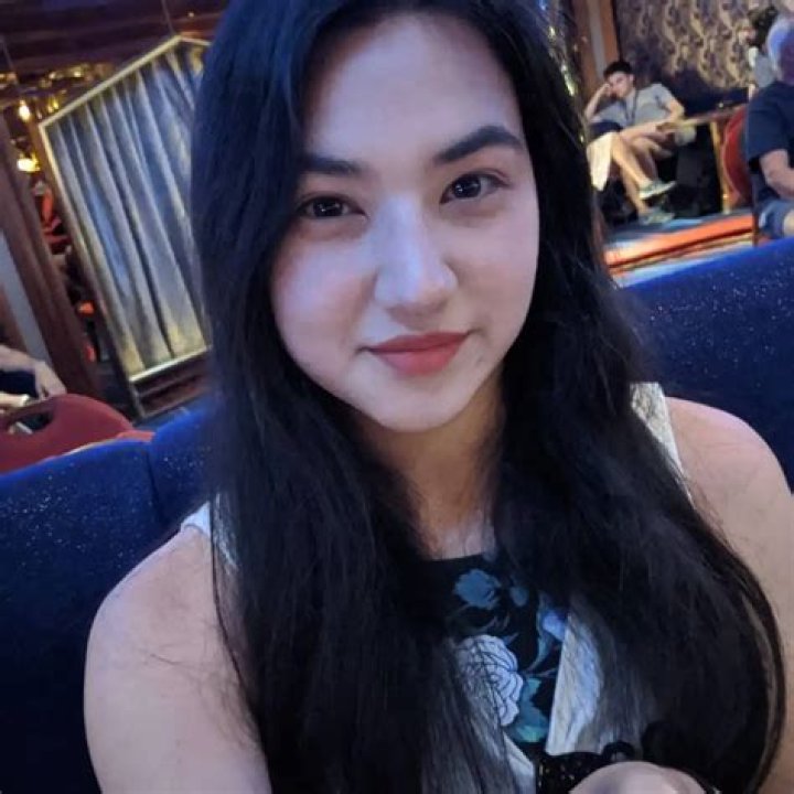 Michelle Rojas Biography, Age, Height, Husband, Net Worth, Family