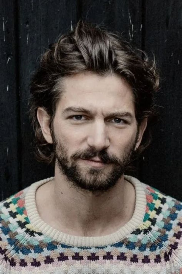 Michiel Huisman biografía, edad, altura, esposo, net worth, familia