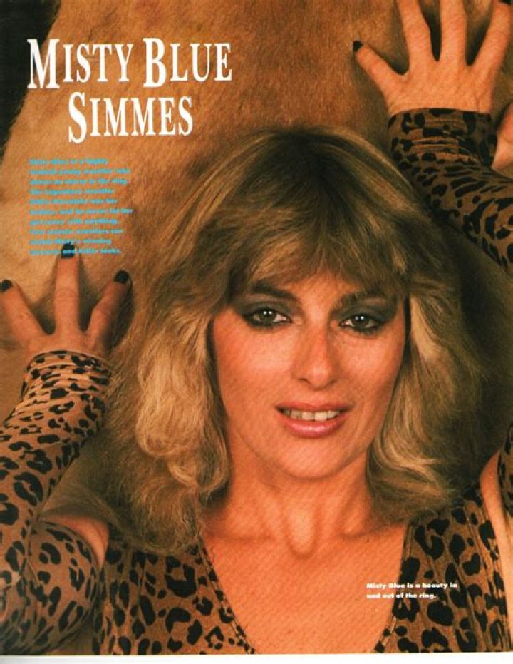 Misty Blue Simmes biografía, edad, altura, esposa, net worth, familia