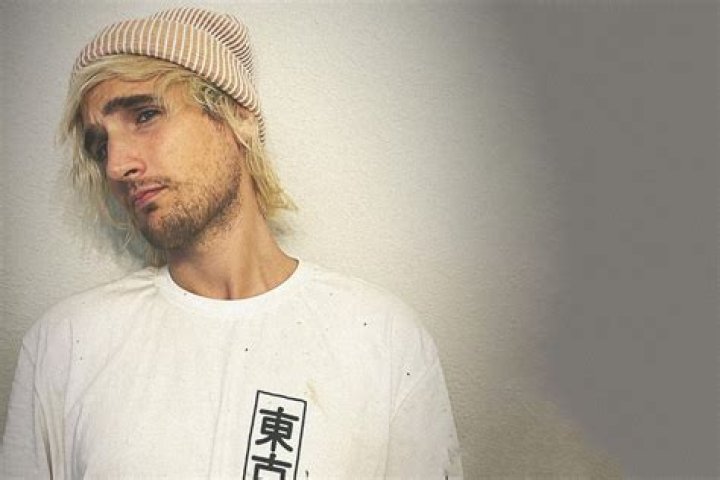 Mitch Jones Biography, Age, Height, Wife, Net Worth, Family