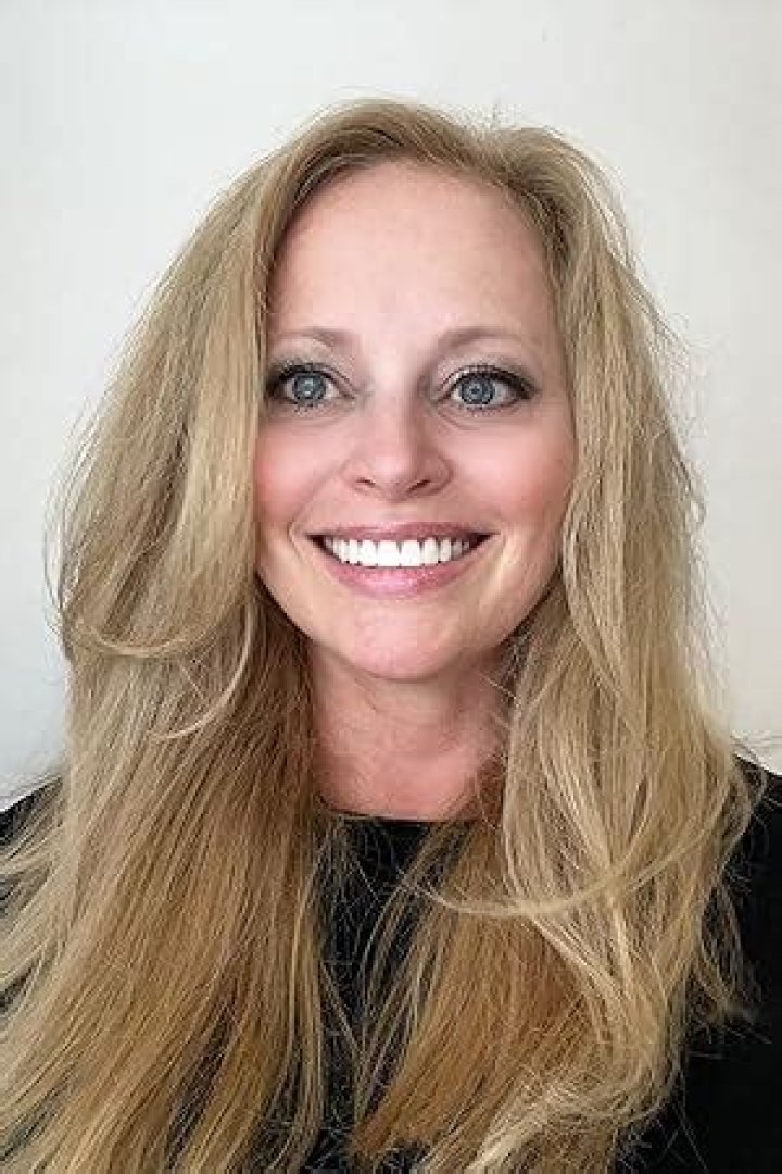 Monica Lee Bellais Biography, Age, Height, Husband, Net Worth, Family