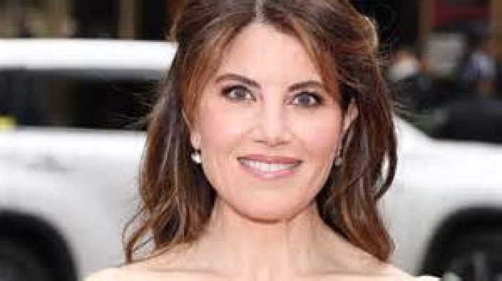 Monica Lewinsky biografía, edad, altura, esposa, net worth, familia