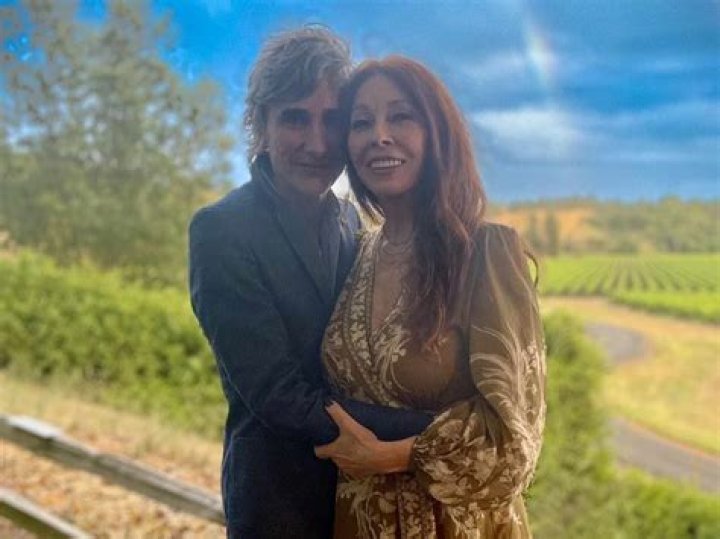 Nacho Elvira Biography, Age, Height, Wife, Net Worth, Family