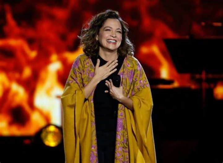 Natalia Lafourcade Biography, Age, Height, Husband, Net Worth, Family