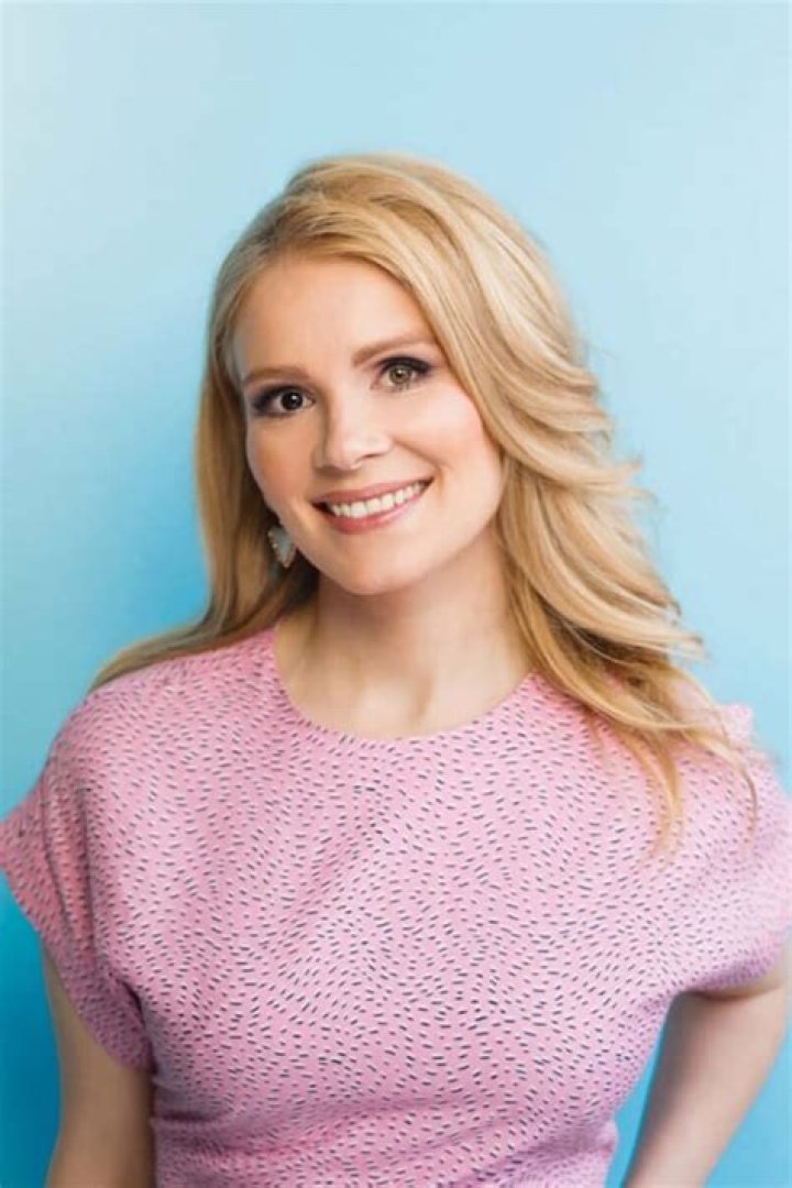 Pamela Tola Biography, Age, Height, Husband, Net Worth, Family