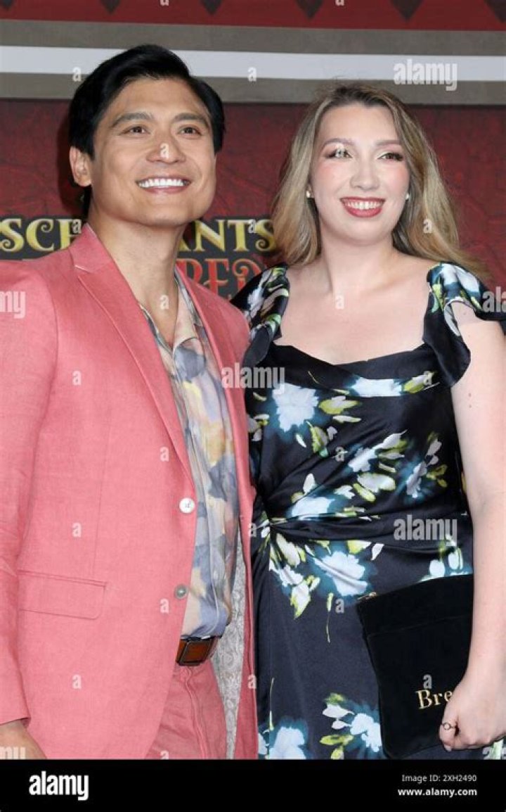 Paolo Montalban Biography, Age, Height, Wife, Net Worth, Family