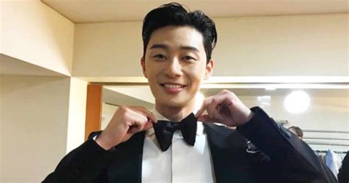 Park Seo-joon Biography, Age, Height, Wife, Net Worth, Family
