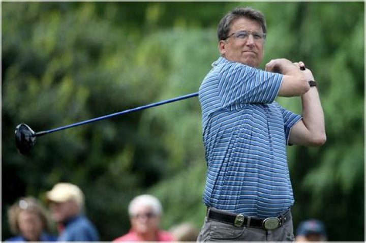 Pat McCrory Biography, Age, Height, Wife, Net Worth, Family