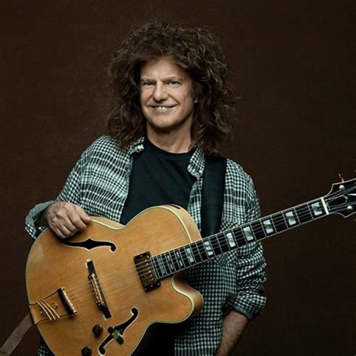 Pat Metheny Biography, Age, Height, Wife, Net Worth, Family