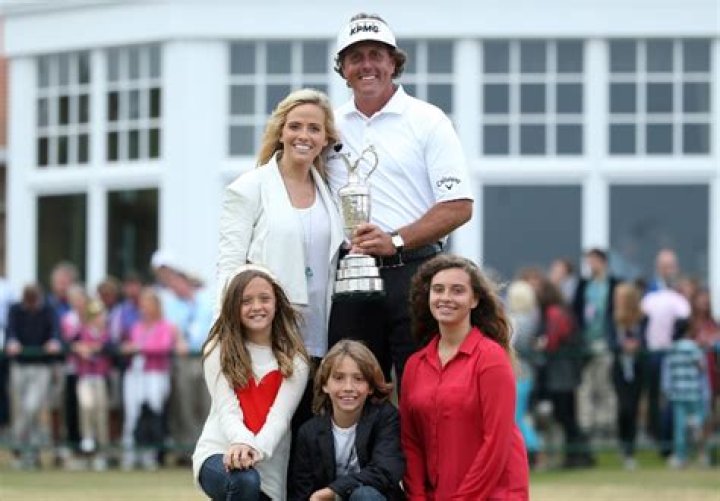Phil Mickelson Biography, Age, Height, Wife, Net Worth, Family