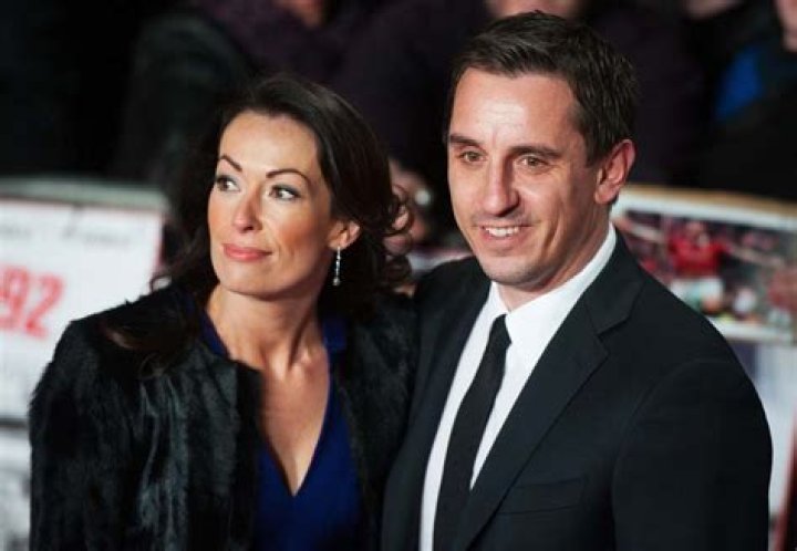 Phil Neville Biography, Age, Height, Wife, Net Worth, Family