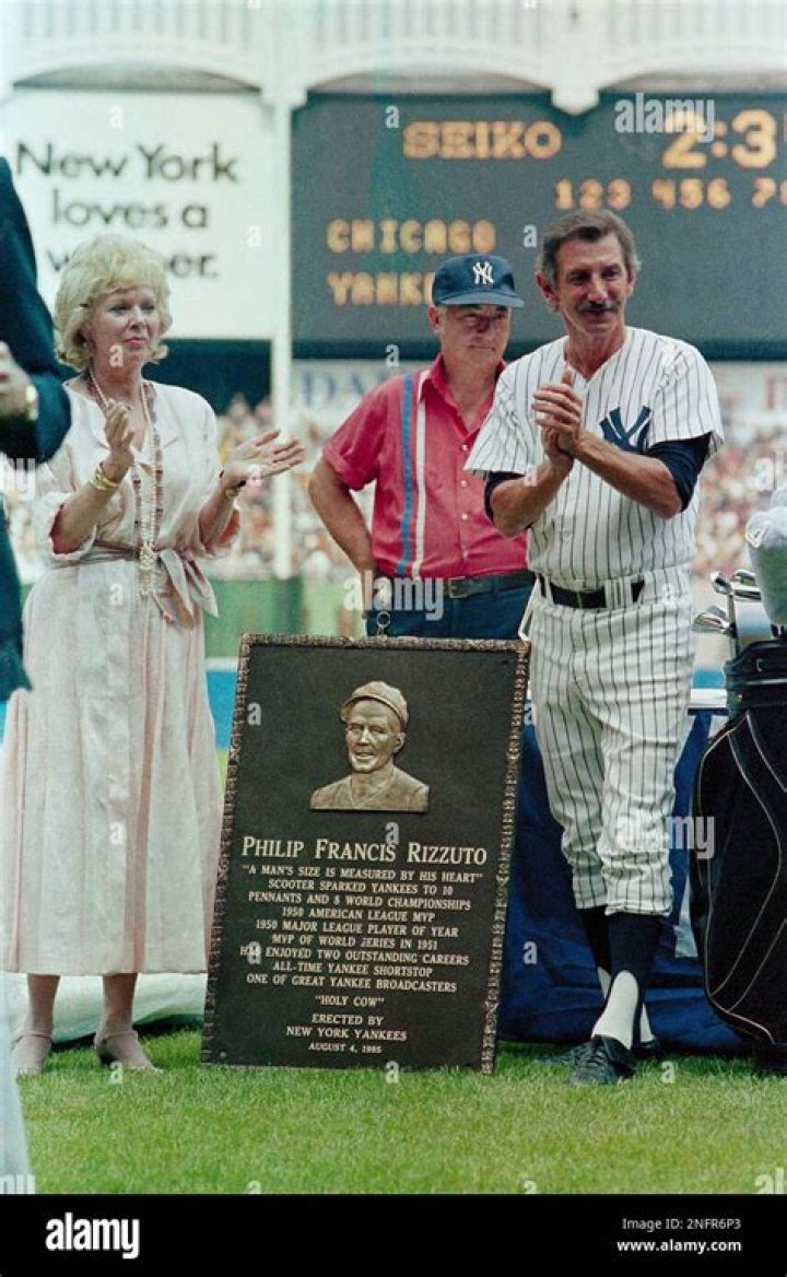 Phil Rizzuto Biography, Age, Height, Wife, Net Worth, Family
