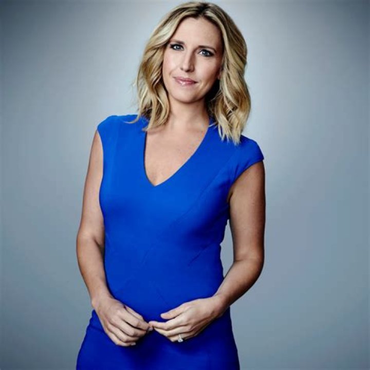 Poppy Harlow Biography, Age, Height, Husband, Net Worth, Family