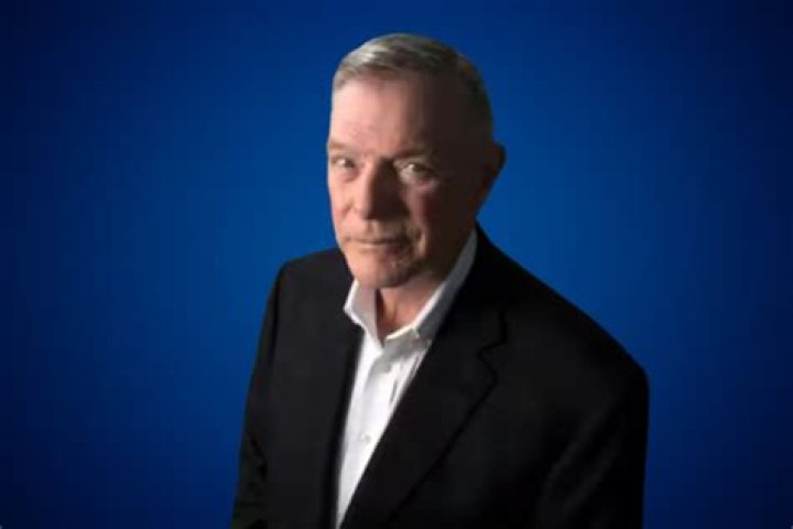 Ray C. Davis Biography, Age, Height, Wife, Net Worth, Family
