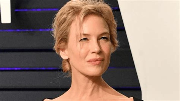 Renée Zellweger Biography, Age, Height, Husband, Net Worth, Family