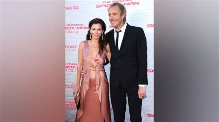 Rhys Ifans Biography, Age, Height, Wife, Net Worth, Family