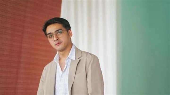 Ricky Harun Biography, Age, Height, Wife, Net Worth, Family