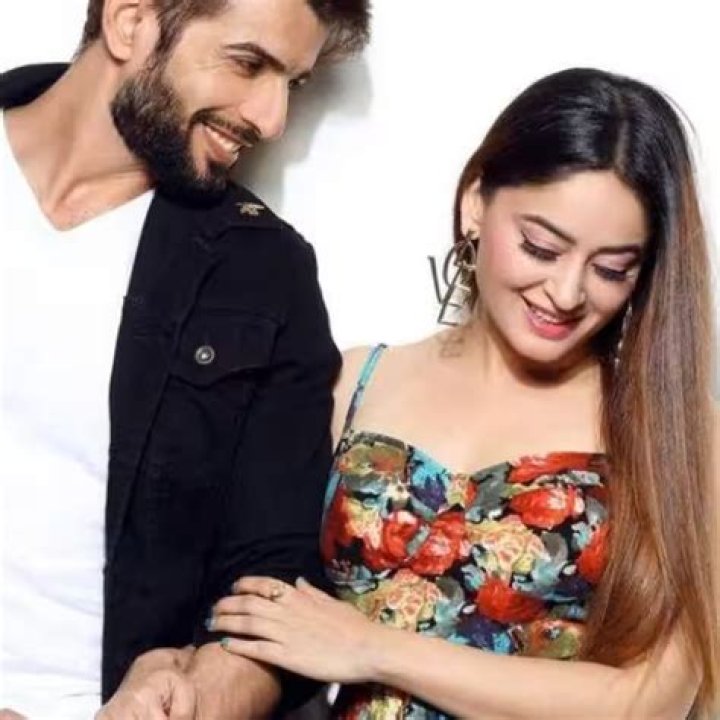 Riya Vij Biography, Age, Height, Husband, Net Worth, Family