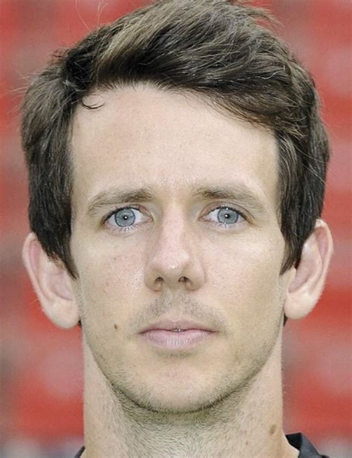 Robbie Kruse Biography, Age, Height, Wife, Net Worth, Family