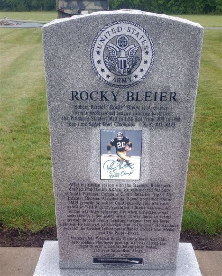 Rocky Bleier biografía, edad, altura, esposo, net worth, familia