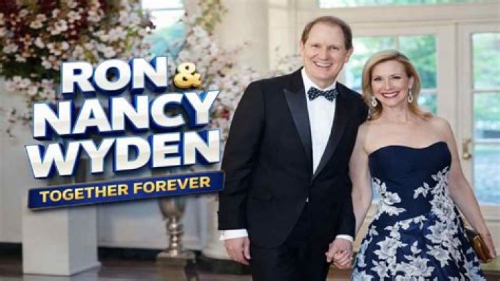 Ron Wyden Biography, Age, Height, Wife, Net Worth, Family