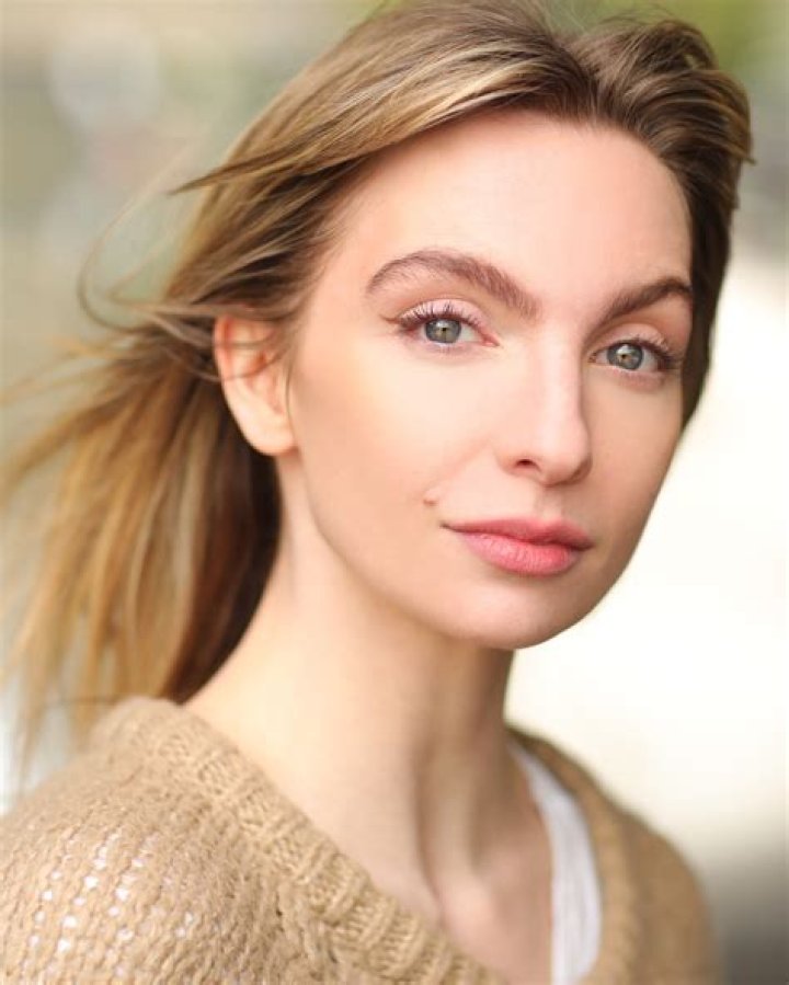 Rosie Taylor-Ritson Biography, Age, Height, Husband, Net Worth, Family