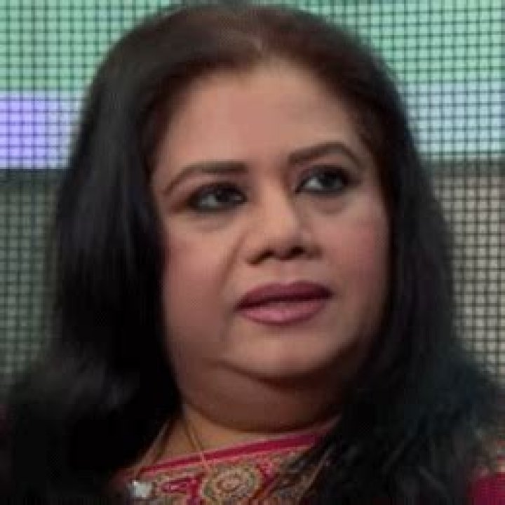Runa Laila Biography, Age, Height, Husband, Net Worth, Family
