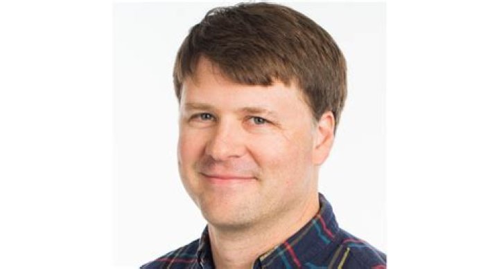 Ryan Grim Biography, Age, Height, Wife, Net Worth, Family