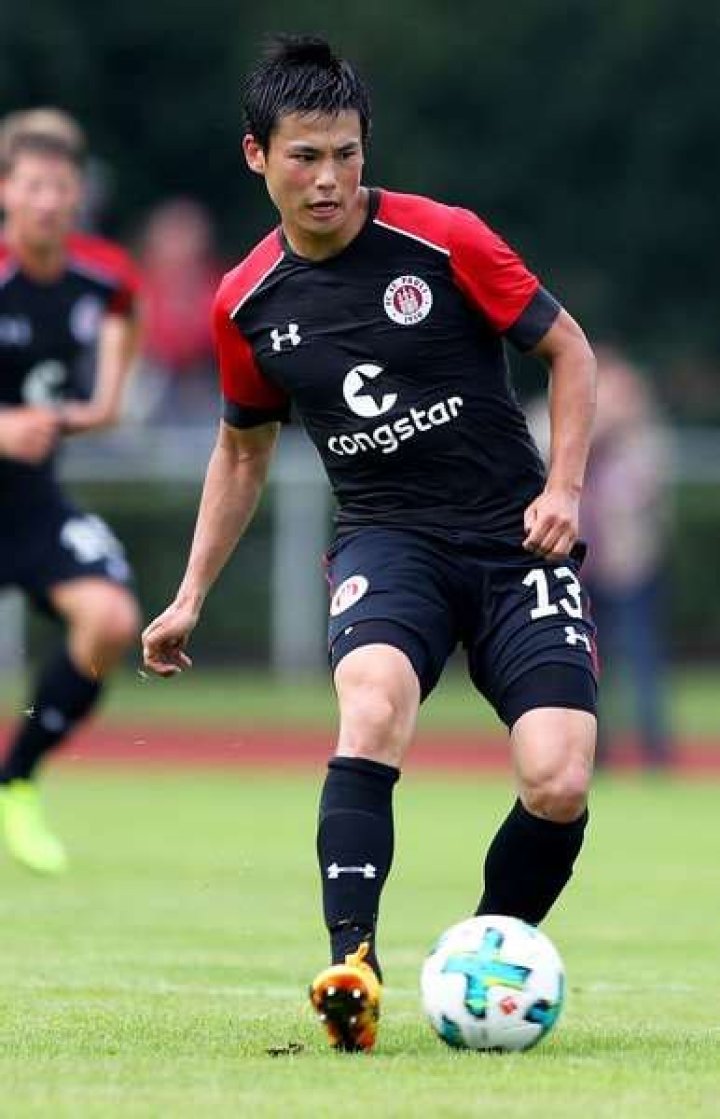 Ryo Miyaichi Biography, Age, Height, Wife, Net Worth, Family