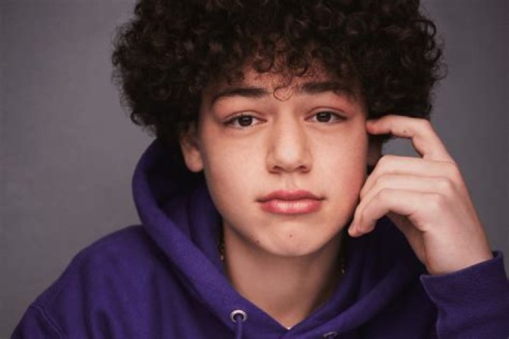 Sandy Lerner Biography, Age, Height, Husband, Net Worth, Family