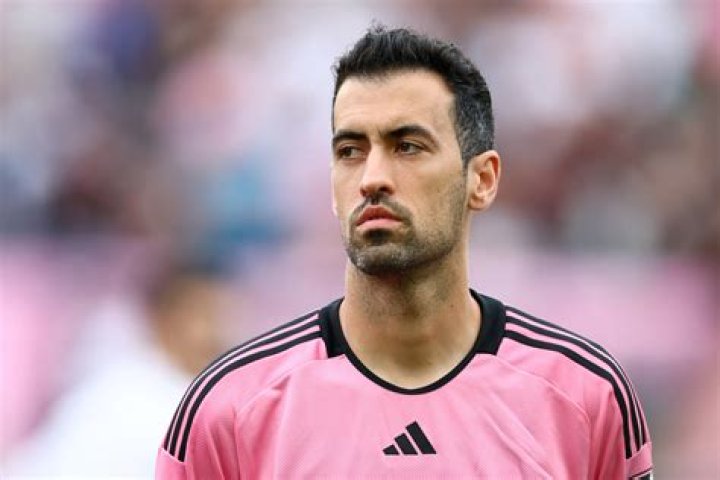 Sergio Busquets biografía, edad, altura, esposo, net worth, familia