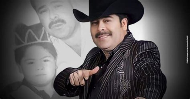 Sergio Vega biografía, edad, altura, esposo, net worth, familia