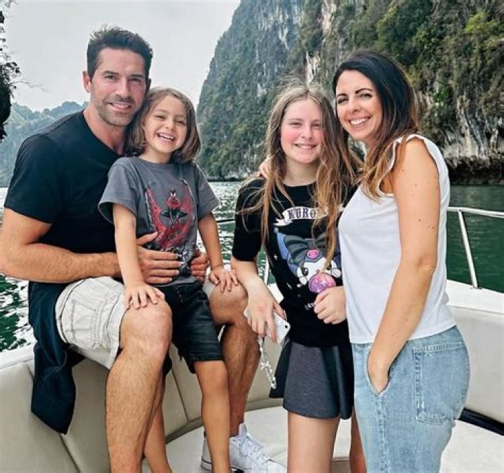 Seth Adkins Biography, Age, Height, Wife, Net Worth, Family