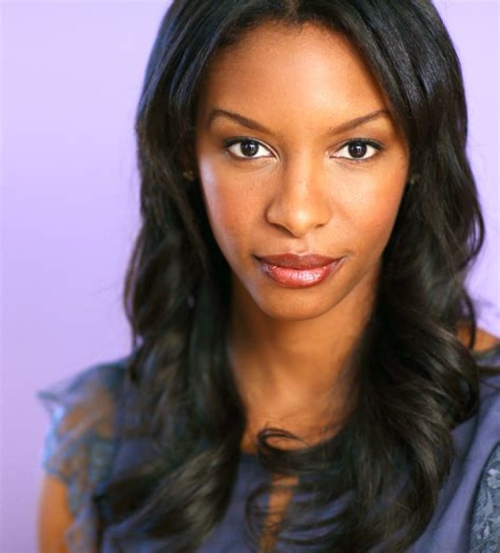 Shannon Joy Rodgers Biography, Age, Height, Husband, Net Worth, Family