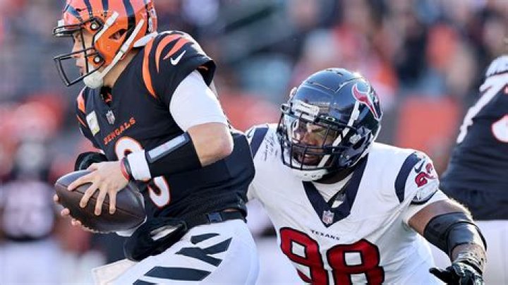 Sheldon Rankins Biography, Age, Height, Wife, Net Worth, Family