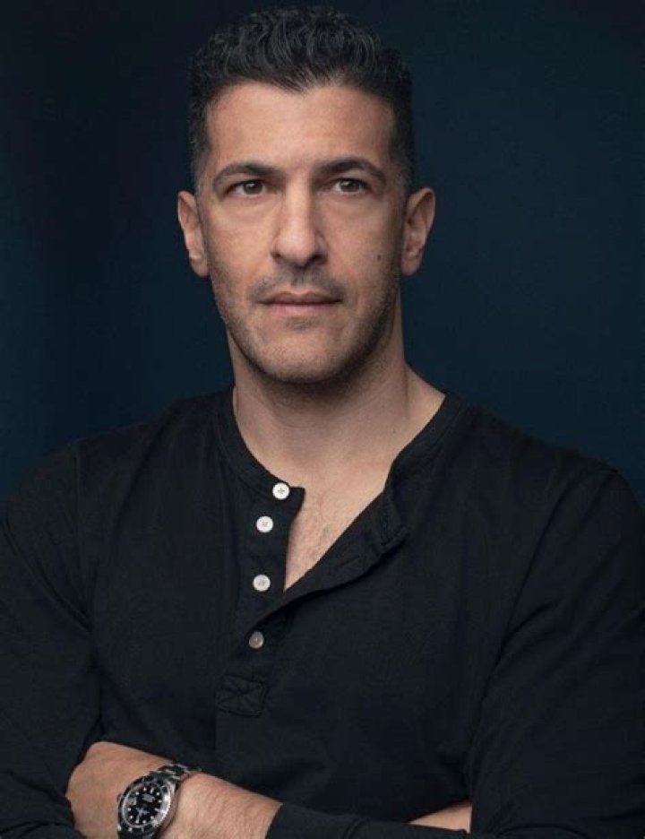 Simon Kassianides Biography, Age, Height, Wife, Net Worth, Family