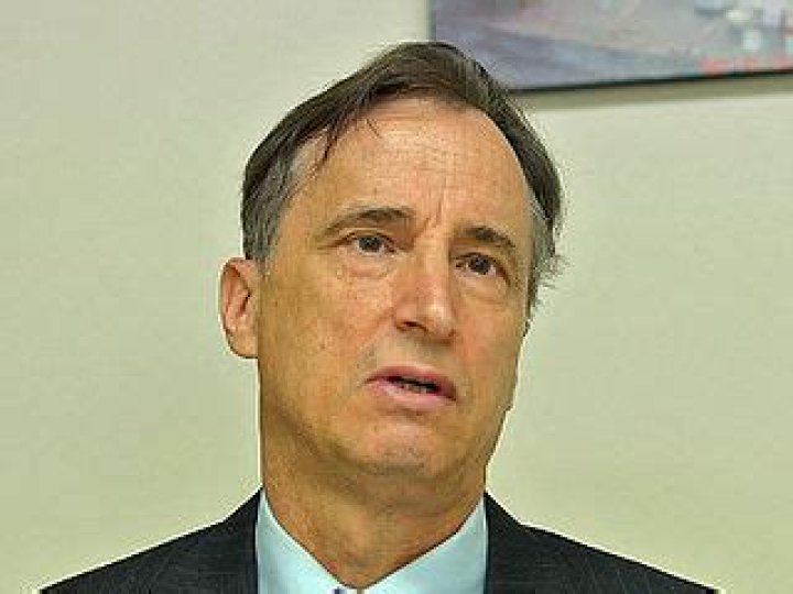Stephen Winn Linton biografía, edad, altura, esposo, net worth, familia