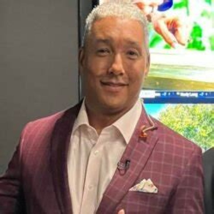 Steve Wyche Biography, Age, Height, Wife, Net Worth, Family