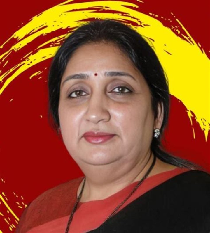 Sunetra Biography, Age, Height, Husband, Net Worth, Family