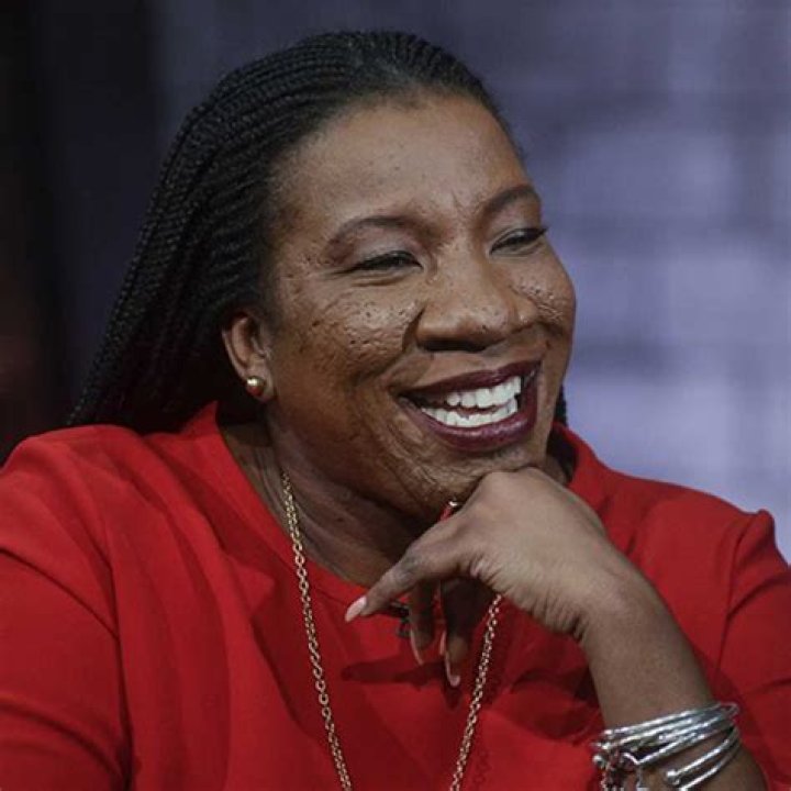 Tarana Burke Biography, Age, Height, Husband, Net Worth, Family