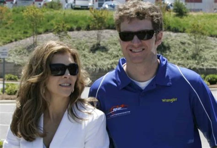Teresa Earnhardt Biography, Age, Height, Husband, Net Worth, Family