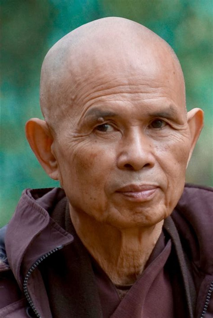 Thich Nhát Hanh Biography, Age, Height, Husband, Net Worth, Family