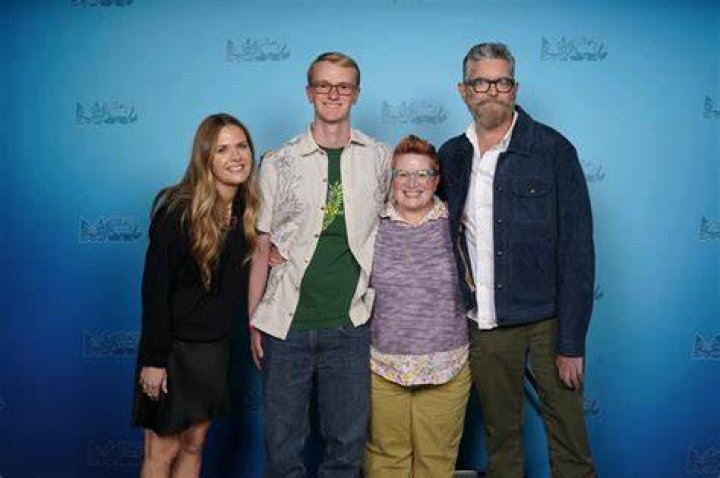 Timothy Omundson biografía, edad, altura, esposo, net worth, familia