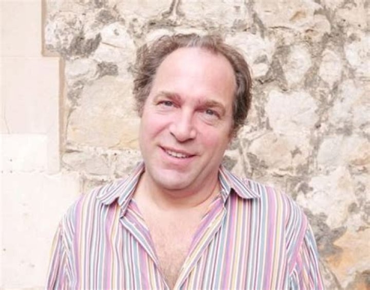 Toby Mott Biography, Age, Height, Wife, Net Worth, Family