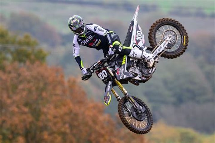 Tommy Searle Biography, Age, Height, Wife, Net Worth, Family