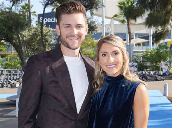 Trea Turner Biography, Age, Height, Wife, Net Worth, Family