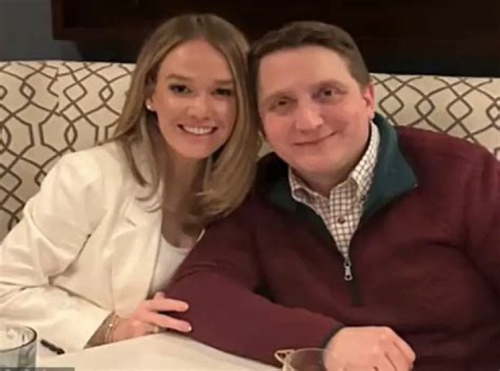 Tricia Cruz Biography, Age, Height, Husband, Net Worth, Family