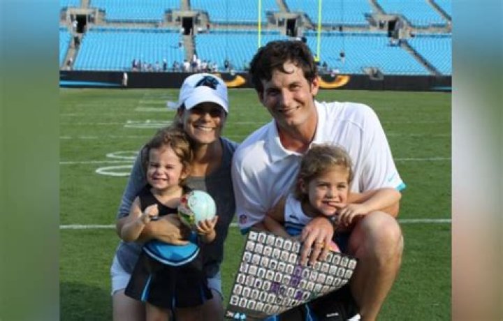 Troy Smith Biography, Age, Height, Wife, Net Worth, Family
