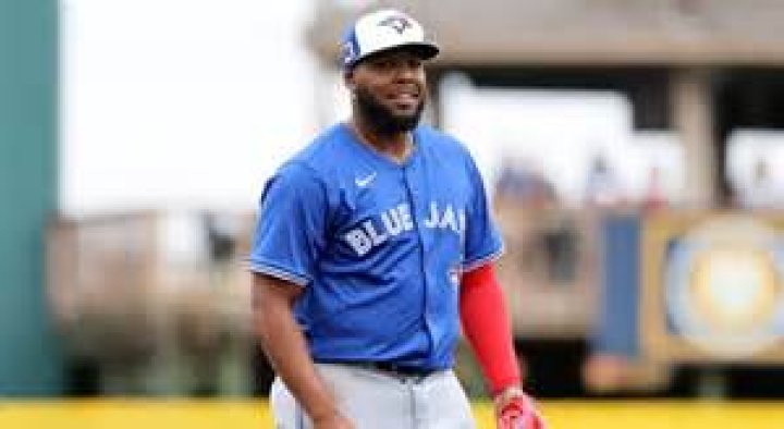 Vladimir Guerrero Jr. Biography, Age, Height, Wife, Net Worth, Family