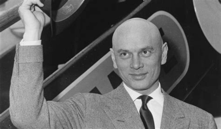 Yul Brynner Biography, Age, Height, Wife, Net Worth, Family